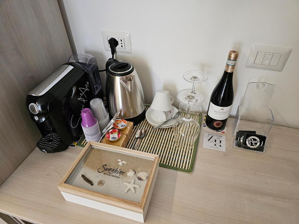 ホテル Zaffiro'S House チェファル エクステリア 写真